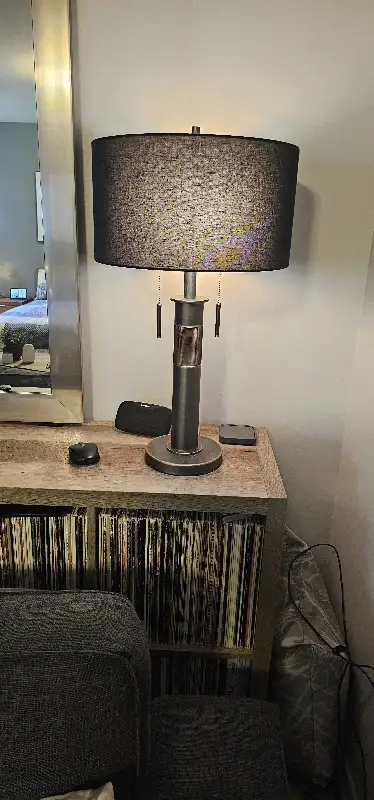 Lampe de table 26,5" Kingston Noir-Metal/Table Lamp Black in Indoor Lighting & Fans in Laval / North Shore - Image 5