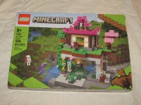 Lego Minecraft 21183 Training Grounds New Sealed