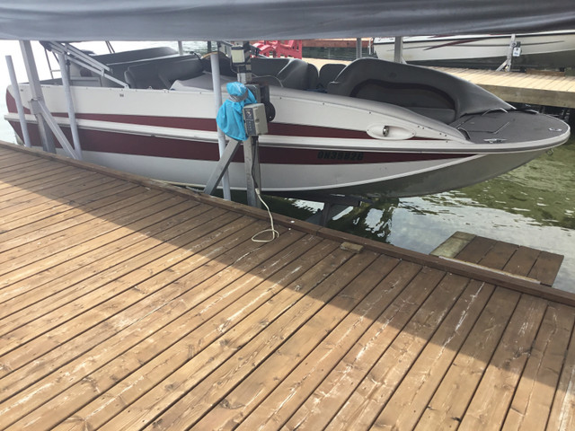 2004 prince craft Ventura deck boat in Powerboats & Motorboats in Cornwall - Image 2