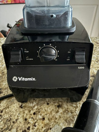 Vitamix 5200 Blender & Recipe Book