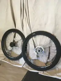 26“ pair of matching aluminum bike bicycle wheels Zhili 26x 1.95