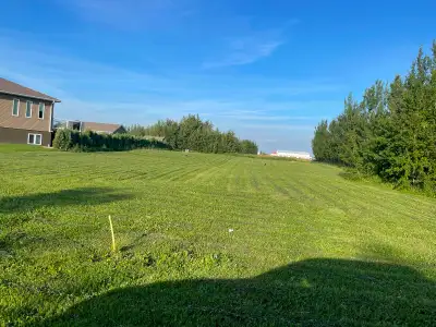 RARE Find. #76 14th street Humboldt Sk. Vacant Lot ready for new home with no start restrictions. Pa...