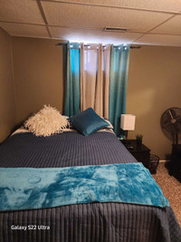  Furnished Room for rent may 1 st in millwoods 