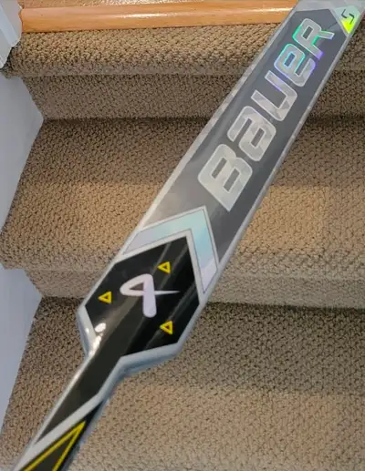 NEW Bauer Shadow Goalie Pro Hockey Stick 26 Regular, View more