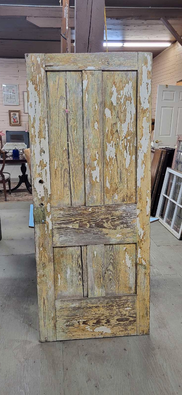 Antique Farmhouse Door in Arts & Collectibles in Trenton