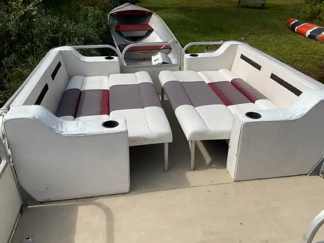 ponton Monark in Powerboats & Motorboats in City of Montréal - Image 6
