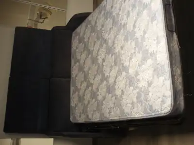 RV Couch-Hide-A-Bed 64"Wide, 34"High, 33"High Like New Condition. Paid over $3000. $850.00 OBO
