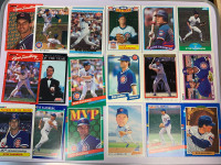 Ryne Sandberg baseball card lot Chicago cubs legend