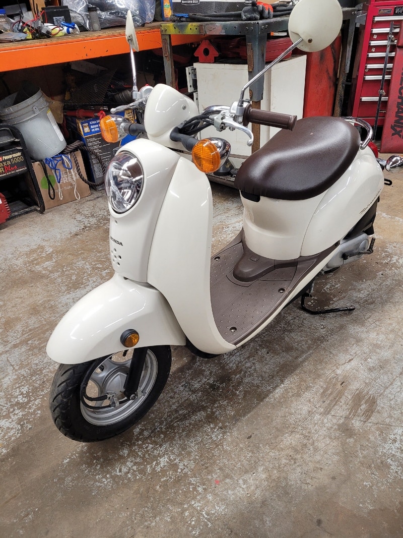 2009 Metropolitan/Jazz 49cc Scooter Scooters & Pocket Bikes Bedford