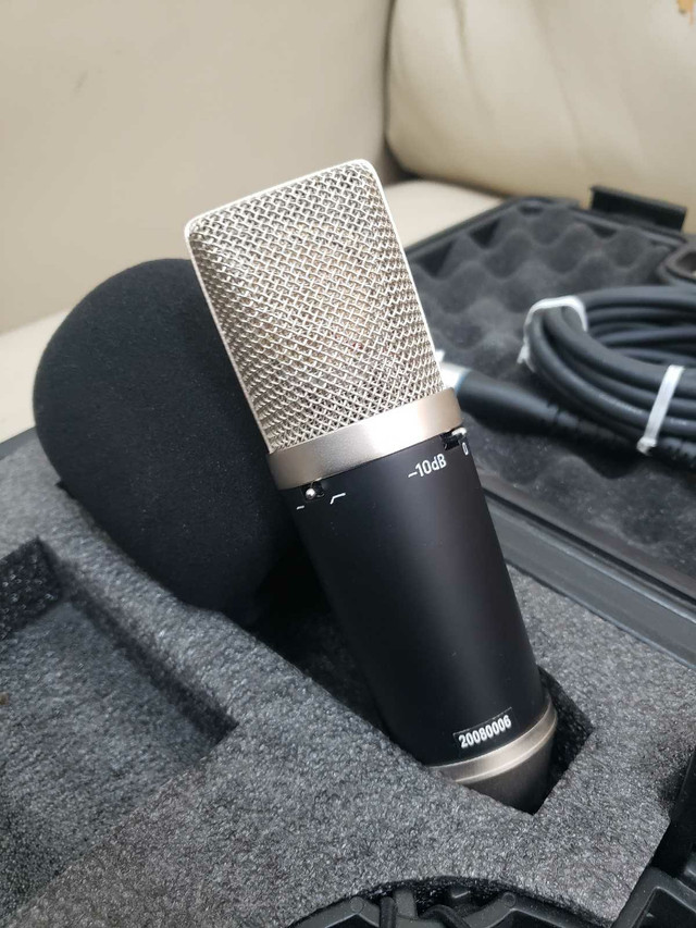 Apex 415B mic in Pro Audio & Recording Equipment in Regina - Image 2