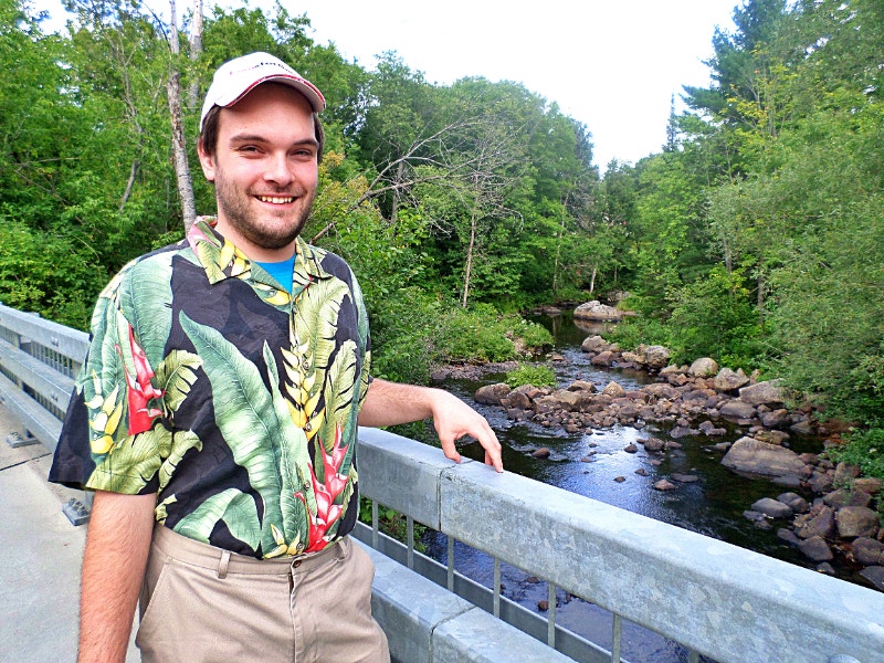 Looking for a room or bachelor apartment in North Bay Room Rentals