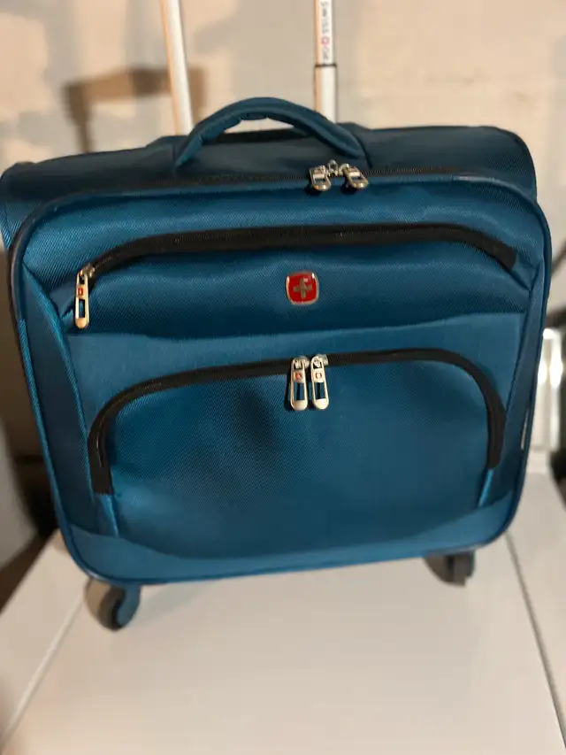 Swiss Gear Rolling Briefcase628632589376031221
