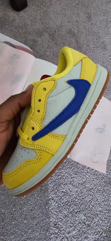 Jordan 1 Retro Low Travis Scott Canary  Yellow (TD) New 10c in Other in Markham / York Region - Image 7