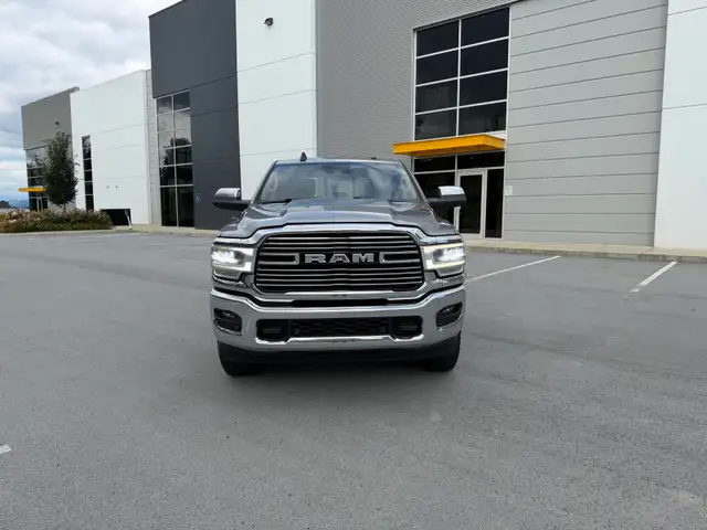 2022 ram 3500593255945838284804