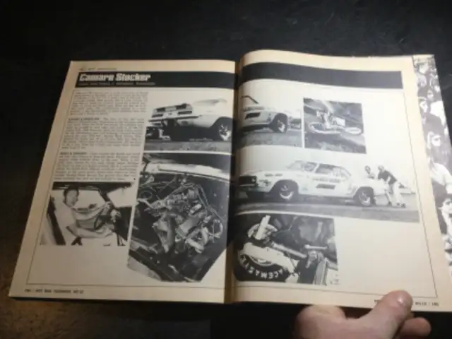1970 Hot Rod Yearbook #10 Drag Racing Funny Cars Stock Cars Baja in Non-fiction in Parksville / Qualicum Beach - Image 11