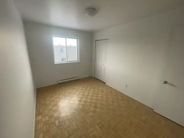 4,5 a louer a Longueuil in Long Term Rentals in Longueuil / South Shore - Image 10