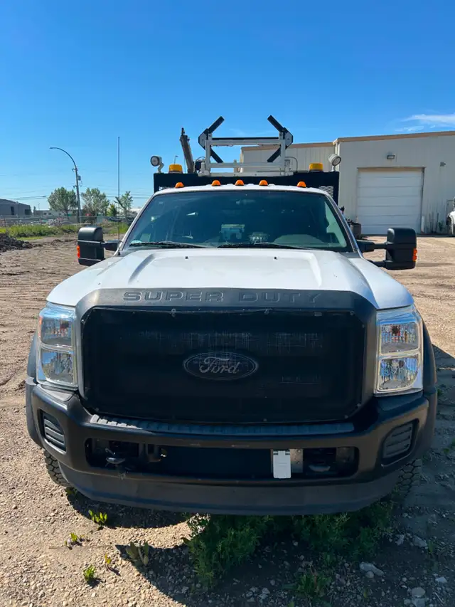 Dump trucks596423626385018884