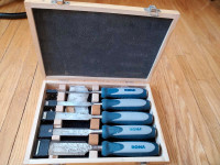 Rona Construction Wood Chisel Set in wood case