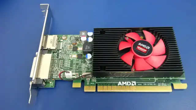 AMD Radeon R5 340X 2GB DDR3 PCI-Express Graphics Video Card in System Components in Mississauga / Peel Region - Image 2