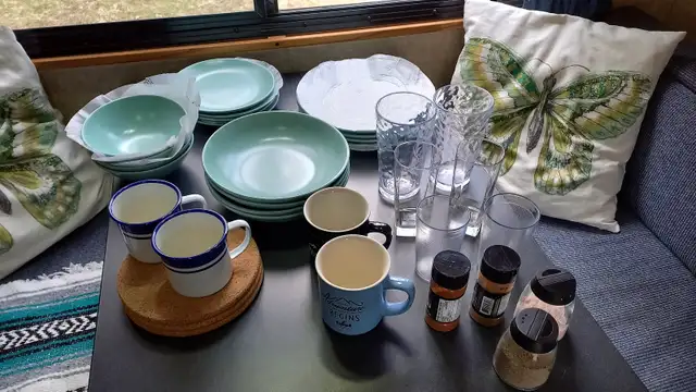 Motorhome / RV Thor Majestic 24' exceptional condition in RVs & Motorhomes in Edmonton - Image 9