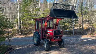 Selling my MF 220-4 tractor with loader and heated cab. 4x4 works perfect. 12F+3R Gears. 4 rear remo...