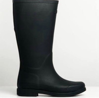 Ladies Rain Boots Size 7 