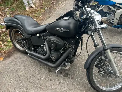 2007 Harley Davidson Softail Night Train 96cu 6 Speed For sale Also comes with two extra seats and s...