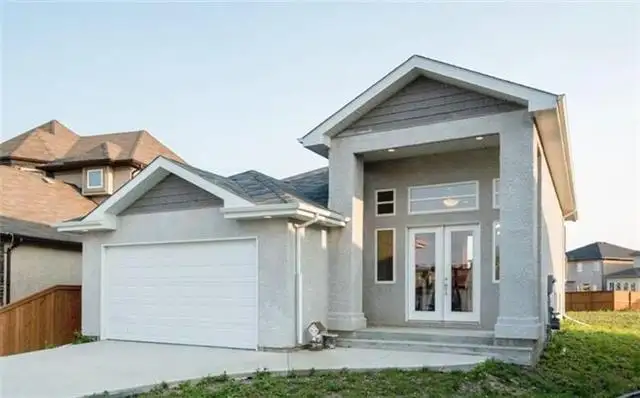 5 Bedroom House for Rent-South Point