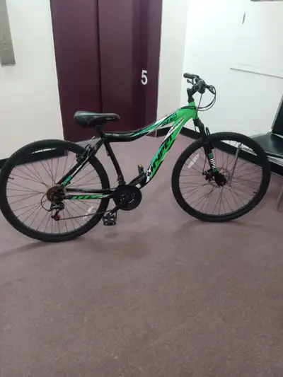 Vélo VikingTrall 20 pouces presque neuf, 100$. Appelez à tout mo, View more