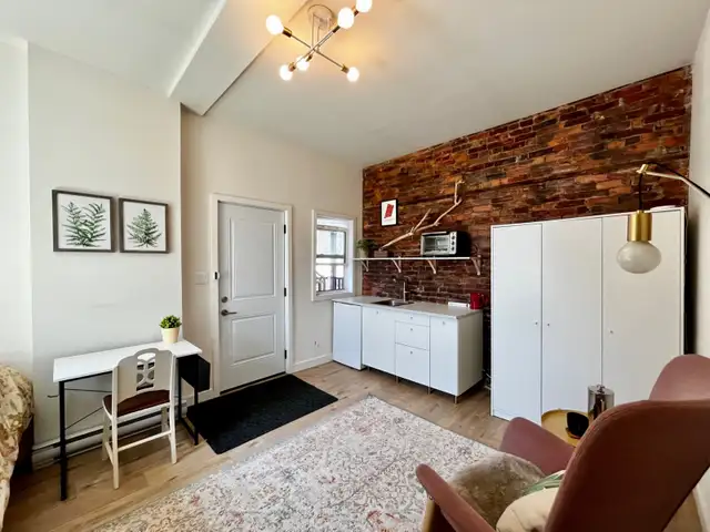 furnished studio in the heart of Durand, downtown Hamilton 