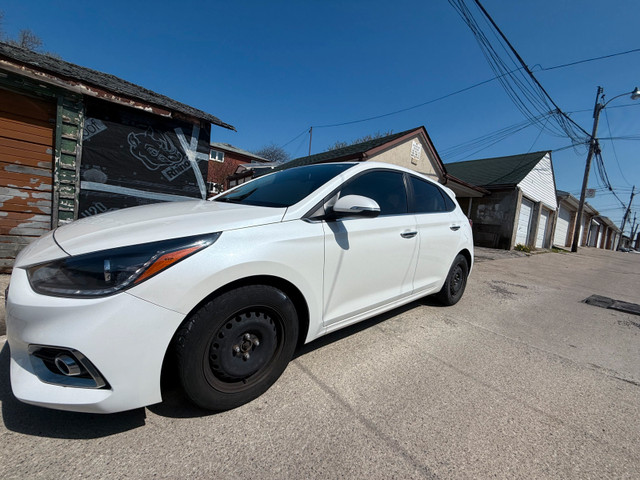 Hyundai Accent in Cars & Trucks in City of Toronto - Image 2