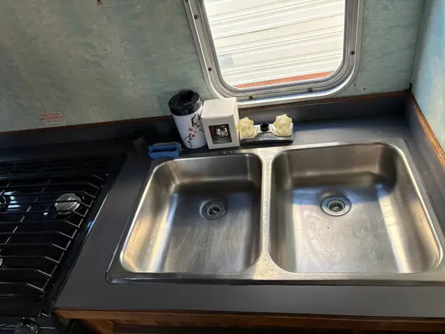 MOTORHOME FOR SALE in RVs & Motorhomes in Delta/Surrey/Langley - Image 6