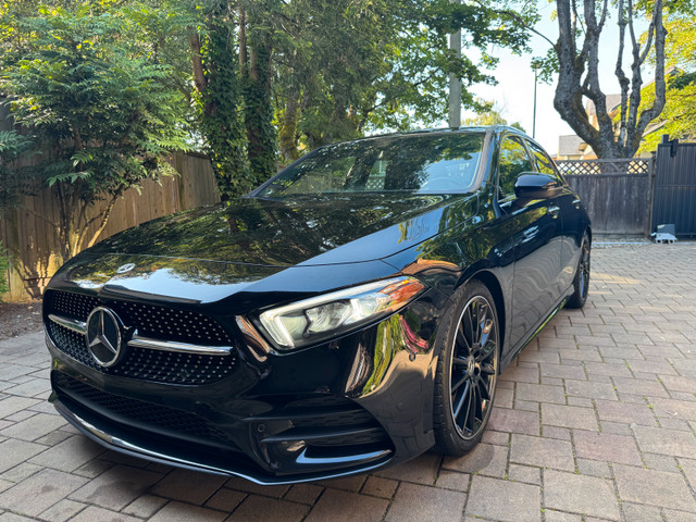 2022 A250 AMG Hatch with AWD and panoramic sunroof in Cars & Trucks in Downtown-West End - Image 4