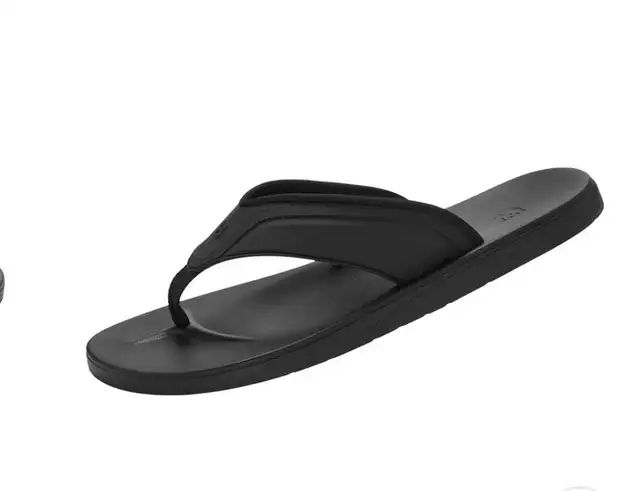Brand New Bench Comfort Flip Flops Slippers Sandals in Men's Shoes in Calgary - Image 5