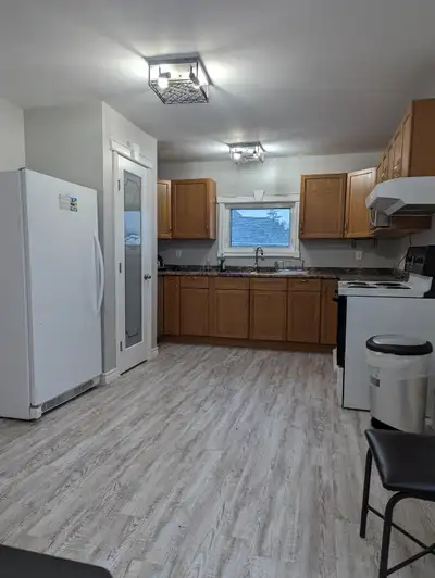 4 bedroom, furnished house for rent in Marathon, Ontario. Includes fridge, stove, chest freezer, was...