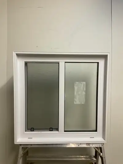 10723CP Fenêtre Coulissante PVC Blanc Verre givré 32 1/4x31 1/2, View more