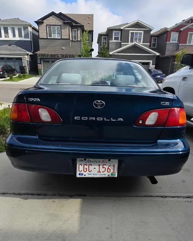 1998 Toyota Corolla one owner532102008685219841