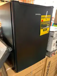 Petit réfrigérateur de comptoir
