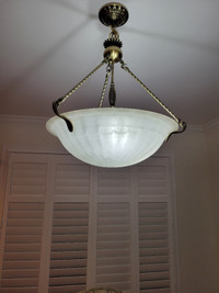 Ceiling chandeliers (Light Fixture) | Chandelier à chaîne
