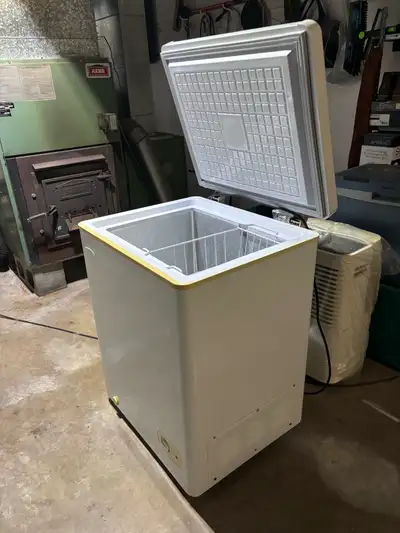 5.0cu foot freezer , View more