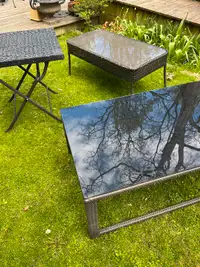 Outdoor Resin Patio Tables and Chairs