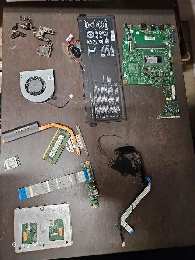Acer Aspire Laptip parts in Laptops in Kingston - Image 2