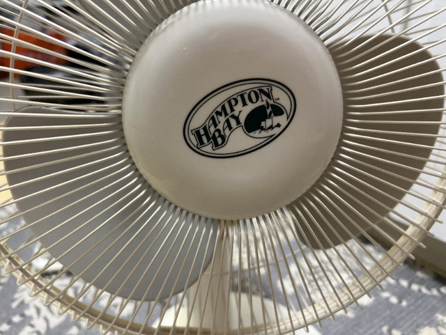 Hampton Bay 12 In. Oscillating Table Fan in Indoor Lighting & Fans in Vancouver