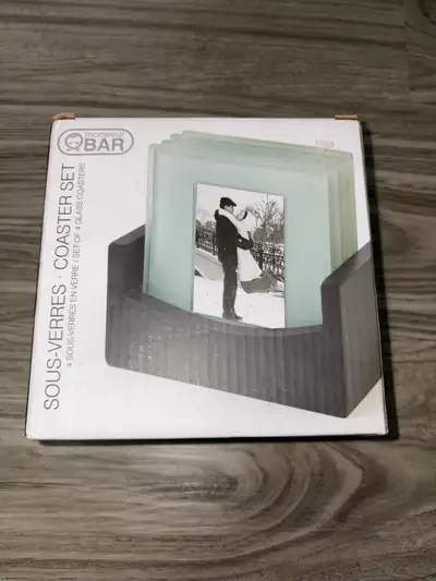 Monsieur QBar Coaster Set with frame 4 sous verres cadre photo , View more