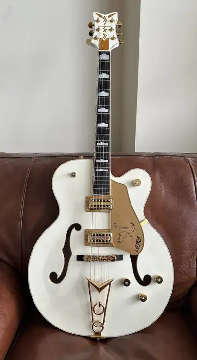Gretsch White Falcon, View more