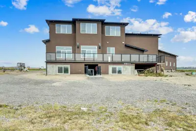 Live in the Country!! Away from the hustle of city life. 2 bedroom basement Suite of a 2 story house...