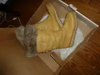 Womens Leather Inuit Style Boots