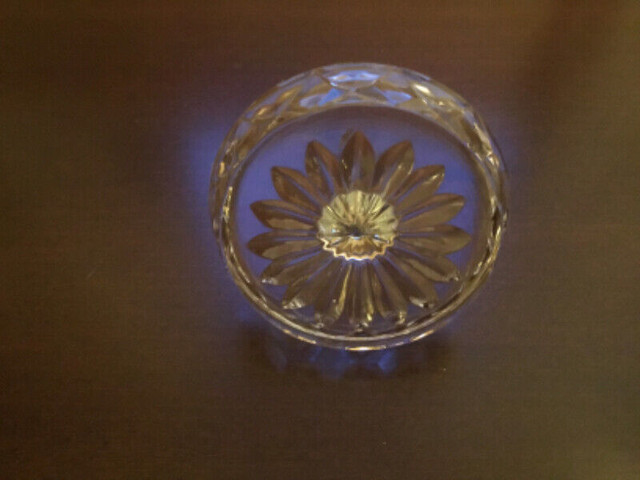 CRYSTAL RING HOLDER in Other in Mississauga / Peel Region - Image 4