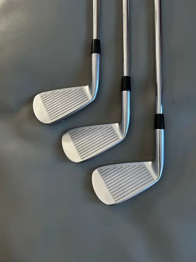 Mizuno JPX 921 tour/forged combo set 4-pw in Golf in Trenton - Image 6