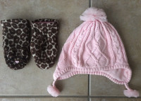 Gymboree size 3/4 winter hat and mitt set